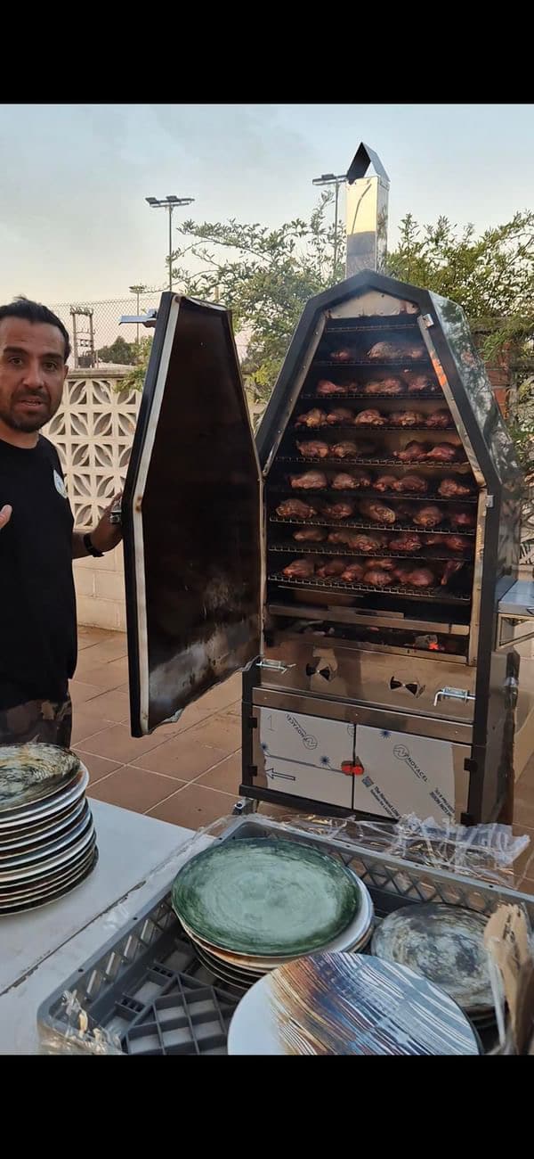 VS200 Freestanding Vertical Smoker - Image 5